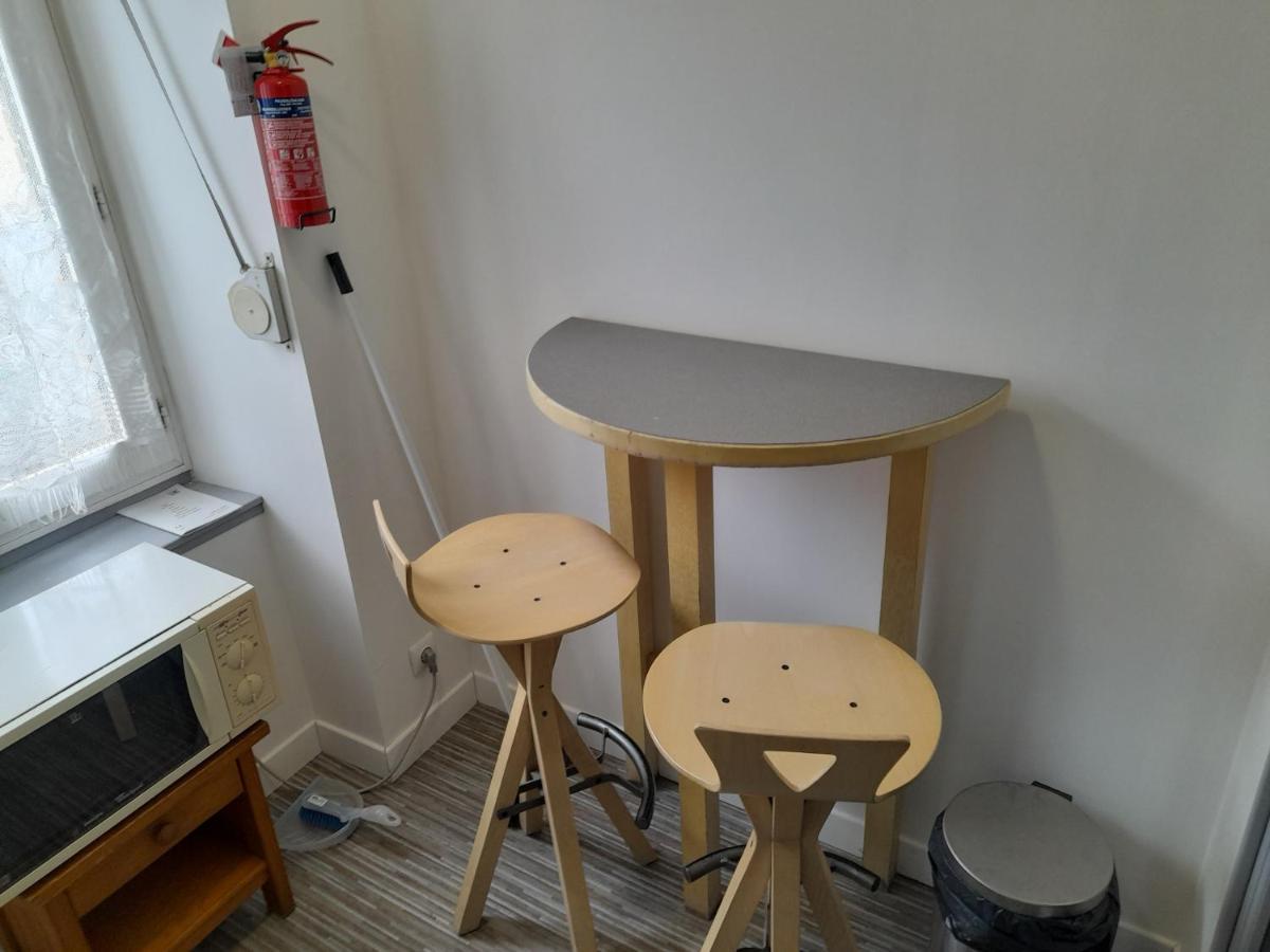 Apartmán 17, Face A La Gare Lannion Exteriér fotografie