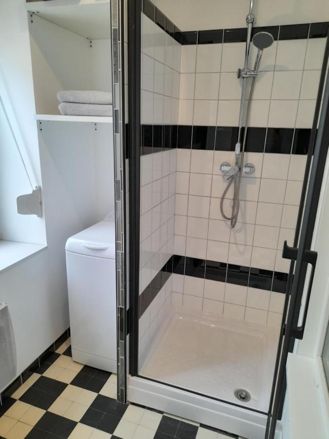 Apartmán 17, Face A La Gare Lannion Exteriér fotografie