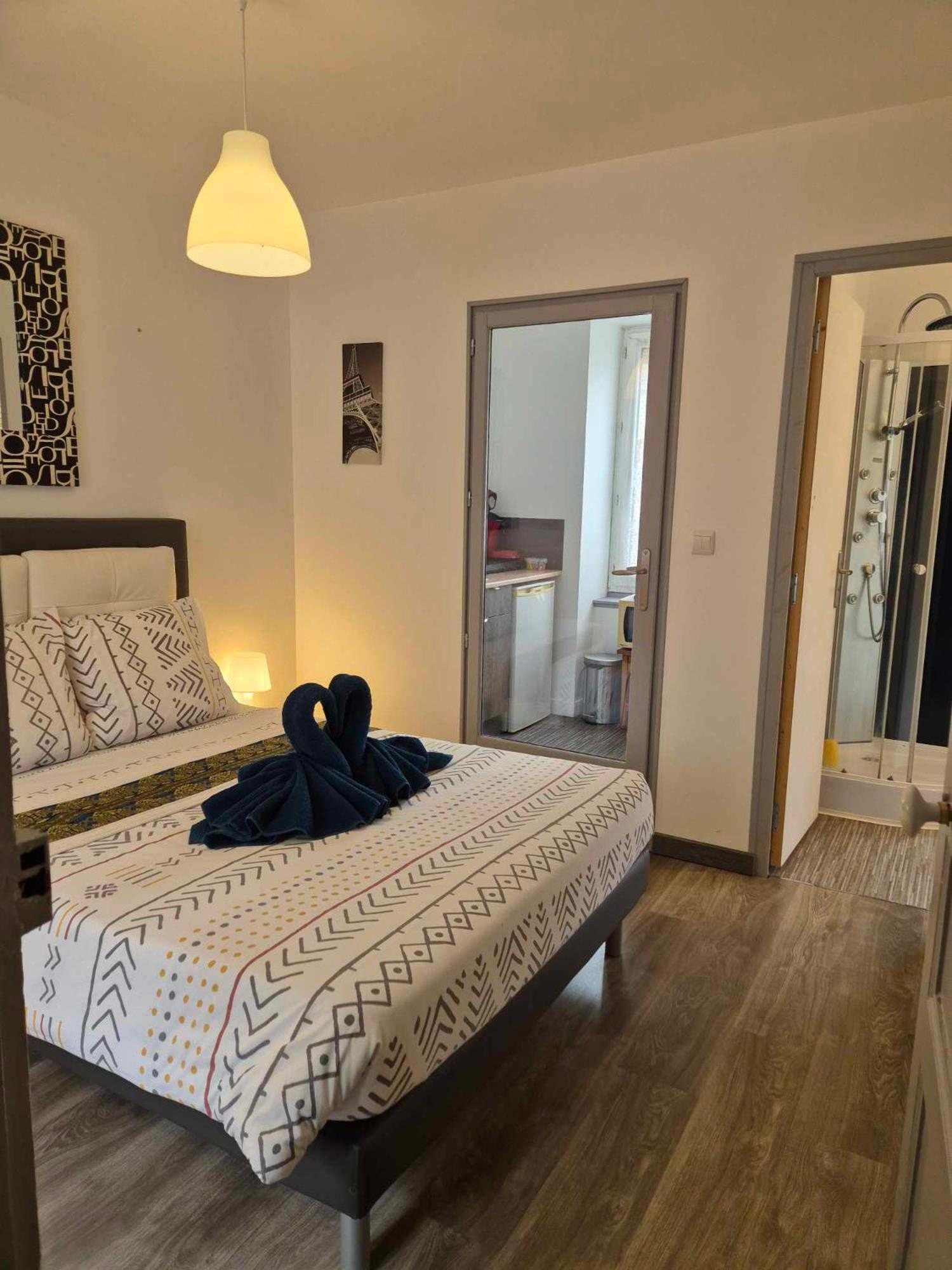 Apartmán 17, Face A La Gare Lannion Exteriér fotografie